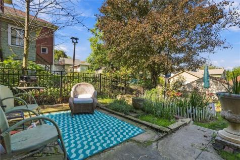8 Chalfonte Avenue West View PA 15229
