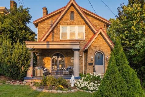 8 Chalfonte Avenue West View PA 15229