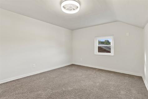 1015 Glencoe Green Tree PA 15220