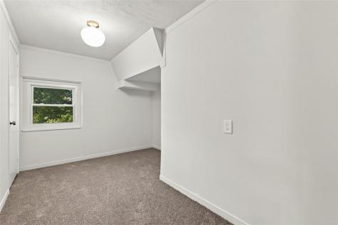 1015 Glencoe Green Tree PA 15220