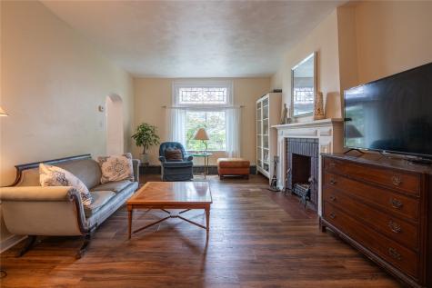 119 Linden Avenue Edgewood PA 15218