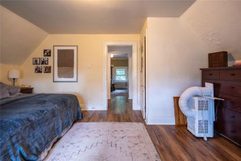119 Linden Avenue Edgewood PA 15218