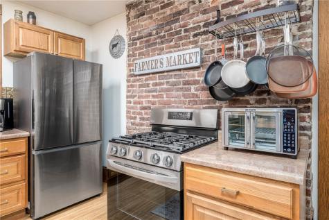 139 Main Street Claysville PA 15323