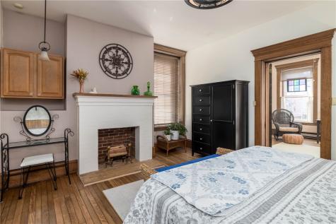 139 Main Street Claysville PA 15323