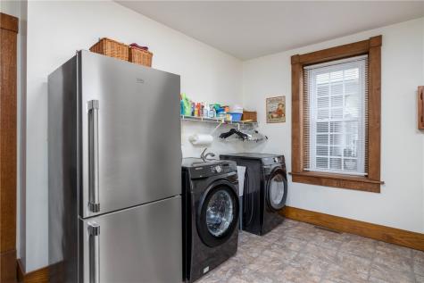 139 Main Street Claysville PA 15323