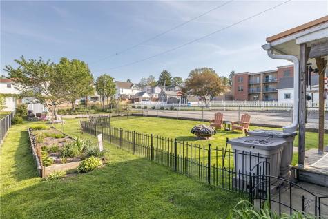 139 Main Street Claysville PA 15323