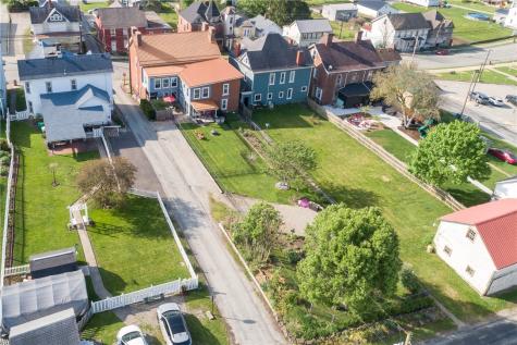 139 Main Street Claysville PA 15323