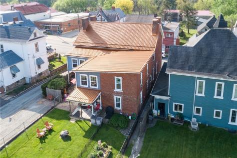 139 Main Street Claysville PA 15323
