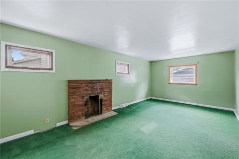 138 Strawbridge Avenue Sharon PA 16146