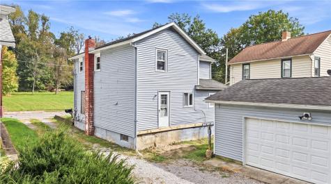 138 Strawbridge Avenue Sharon PA 16146