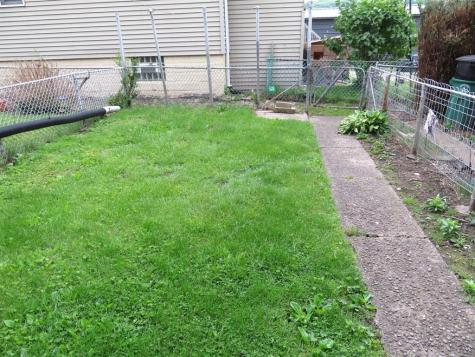 1707 Lenz Avenue Ambridge PA 15003