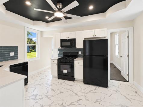 240 Stewart Street Elizabeth Township/boro PA 15037