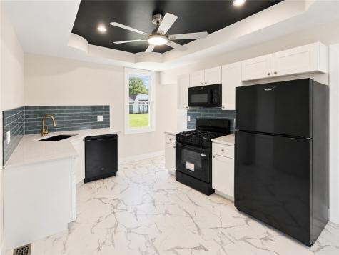 240 Stewart Street Elizabeth Township/boro PA 15037