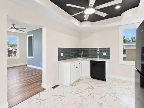 240 Stewart Street Elizabeth Township/boro PA 15037