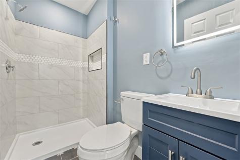 240 Stewart Street Elizabeth Township/boro PA 15037