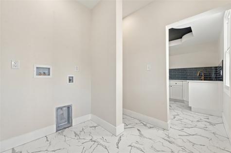 240 Stewart Street Elizabeth Township/boro PA 15037