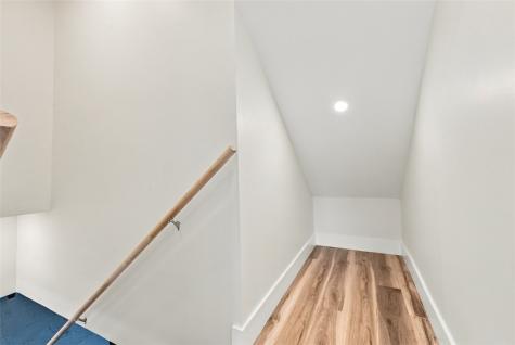 240 Stewart Street Elizabeth Township/boro PA 15037