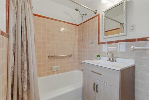 1335 Bower Hill Road Mt Lebanon PA 15243