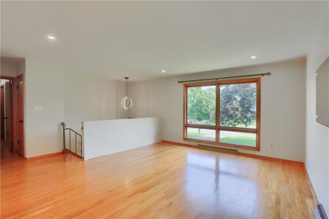 493 Mccombs Circle Union Township PA 16101