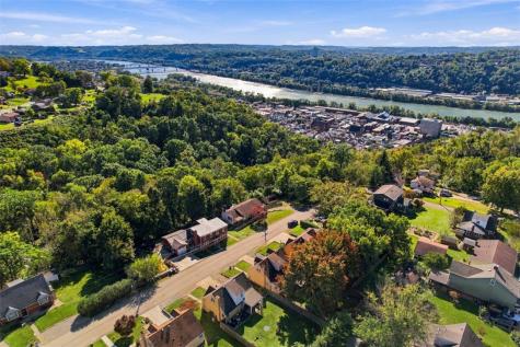 803 Lincoln Avenue Shaler PA 15215