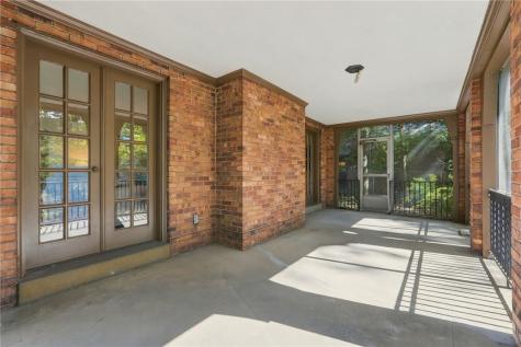 221 Lingrove Place Point Breeze PA 15208