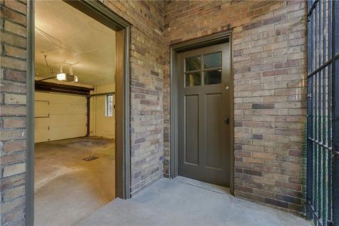 221 Lingrove Place Point Breeze PA 15208