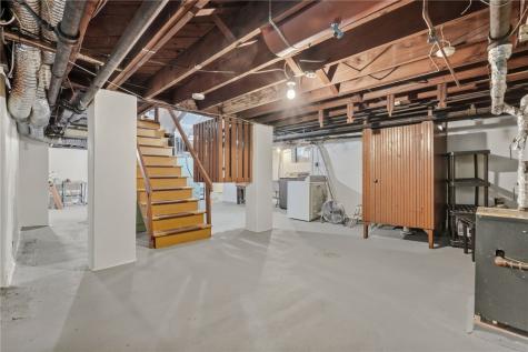 221 Lingrove Place Point Breeze PA 15208