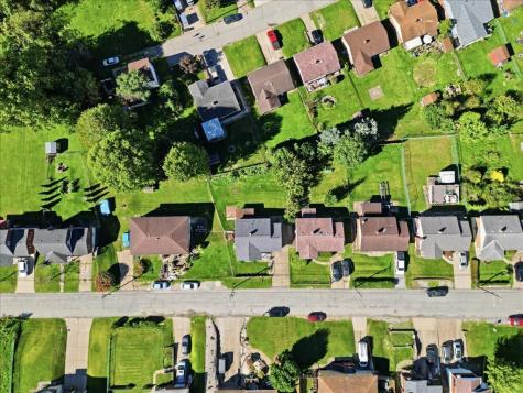 4018 Everlawn Street West Mifflin PA 15122