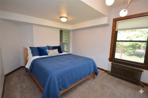 4323 Andover Terrace Schenley Farms PA 15213