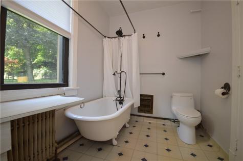 4323 Andover Terrace Schenley Farms PA 15213