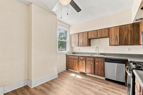 776 Hazelwood Avenue Greenfield PA 15217