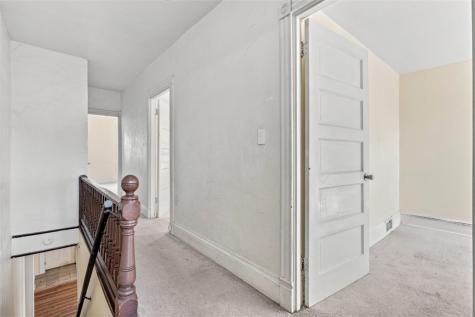776 Hazelwood Avenue Greenfield PA 15217