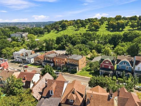 776 Hazelwood Avenue Greenfield PA 15217