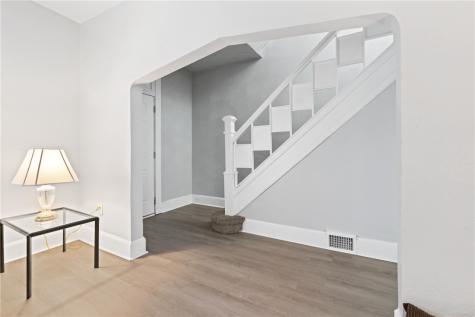 145 Georgetown Avenue West View PA 15229