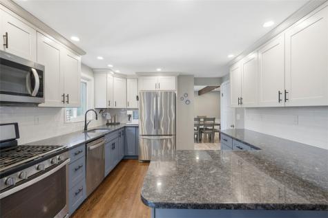 3941 Drexel Brighton Heights PA 15212