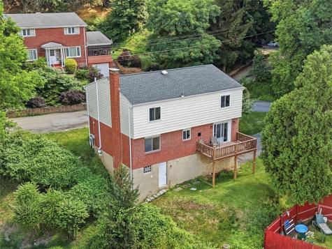 3941 Drexel Brighton Heights PA 15212
