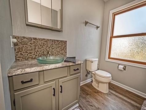 136 S Jackson Street S Evans City Boro PA 16033