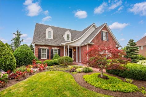 1005 Skyline Drive Cecil PA 15317