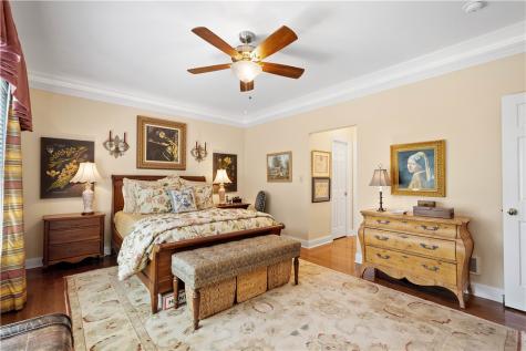 1005 Skyline Drive Cecil PA 15317