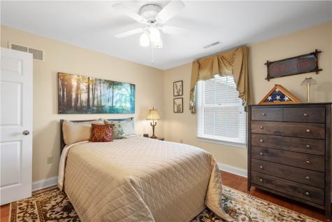 1005 Skyline Drive Cecil PA 15317