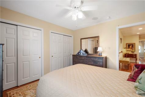1005 Skyline Drive Cecil PA 15317