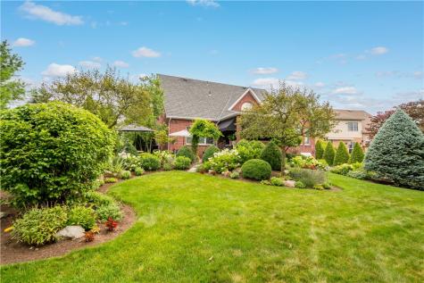 1005 Skyline Drive Cecil PA 15317