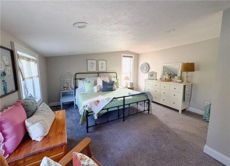 221 Wilson Avenue Ross Township PA 15237
