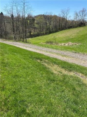 188 Steubenville Pike Hanover Township PA 15021