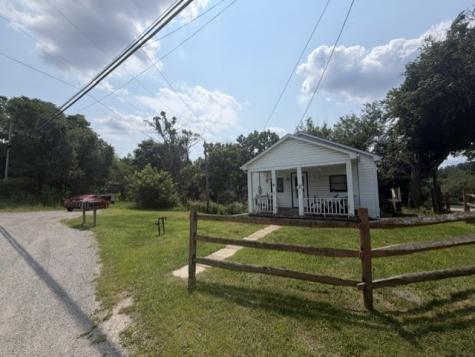 188 Steubenville Pike Hanover Township PA 15021