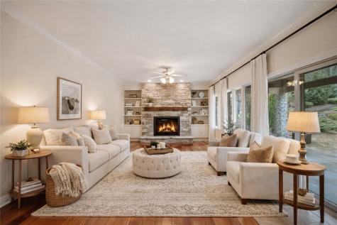 106 Equestrian Drive Peters Township PA 15367