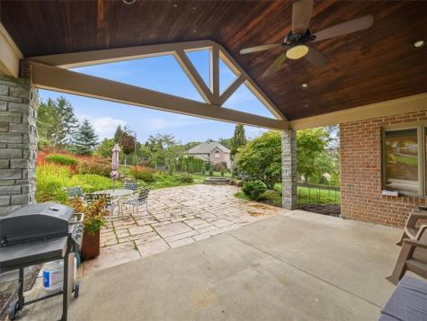 106 Equestrian Drive Peters Township PA 15367