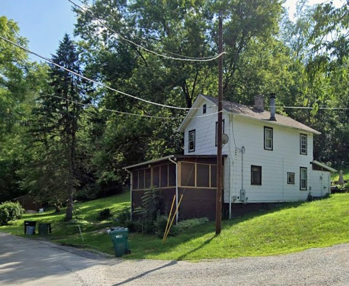 59 Seik Road Chartiers PA 15301