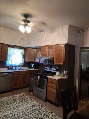 59 Seik Road Chartiers PA 15301