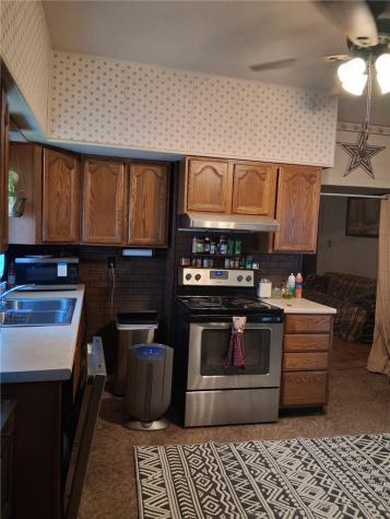 59 Seik Road Chartiers PA 15301